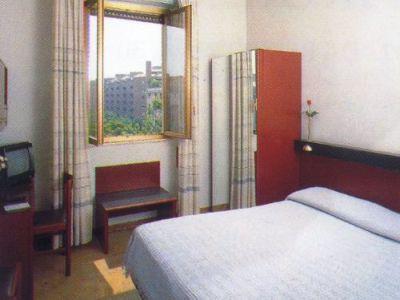 מילאנו Hotel Virgilio מראה חיצוני תמונה