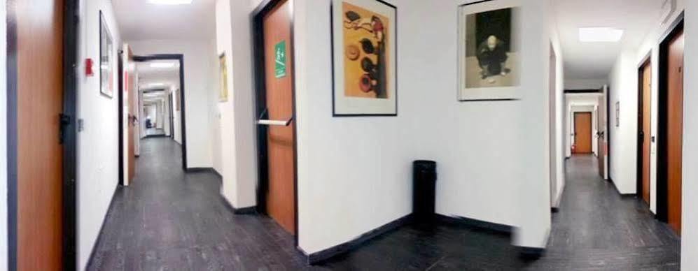 מילאנו Hotel Virgilio מראה חיצוני תמונה